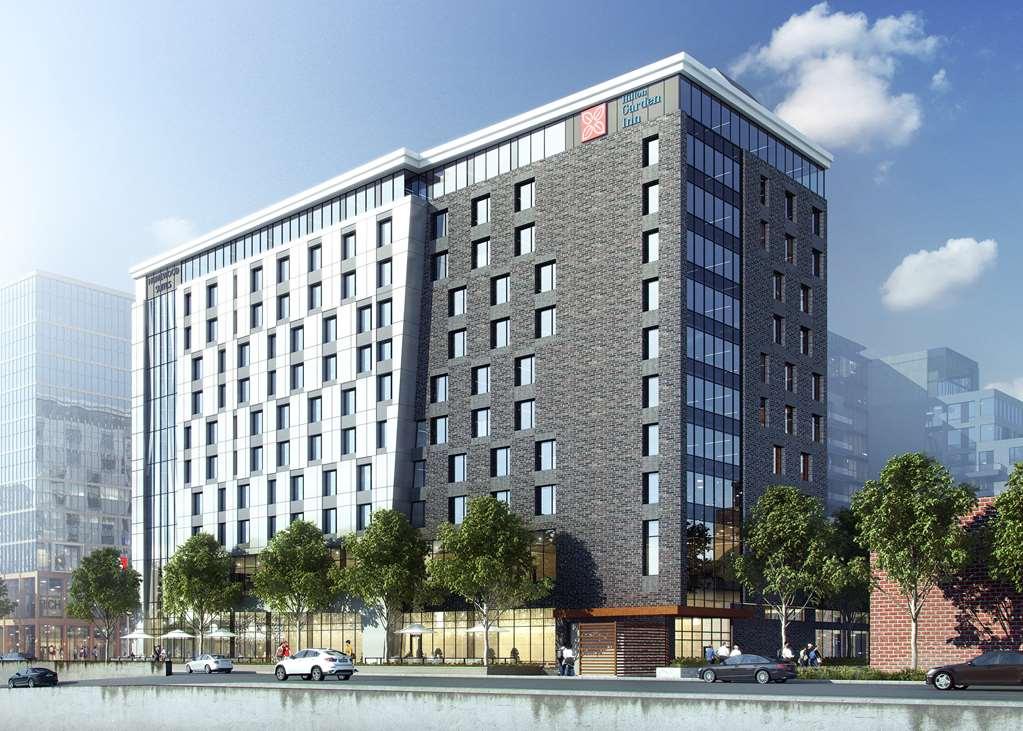 Hilton Garden Inn Montreal Midtown, Quebec, Canada Exterior photo